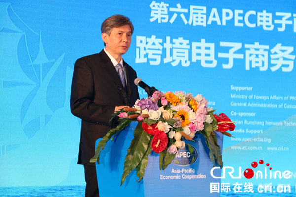 �DƬĬ�J(r��n)��(bi��o)�}