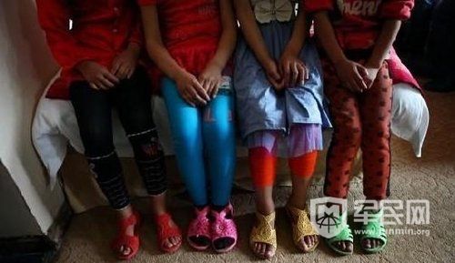 �̎���C4��Ů��