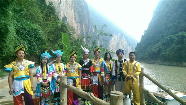 ��ɽ���蹝(ji��)�����_�� С���{����ɽ��ʢ��