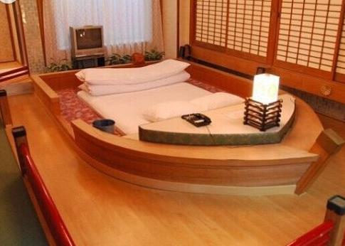 �ձ��ľƵ굽�׶���Ȥ�����L(f��ng)׌��Ę�t