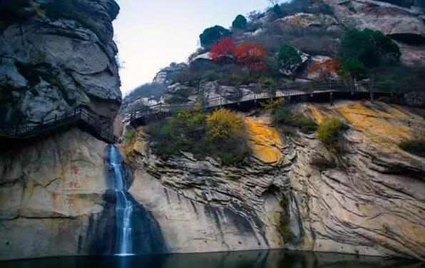 �����h(yu��n)�� ��կ��һ�ӵ�����������ǰ