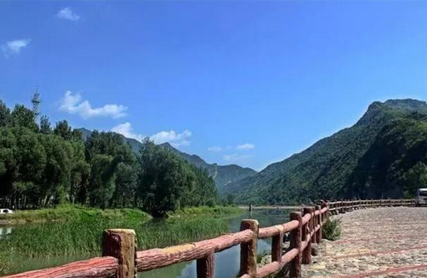 �����h(yu��n)�� ��կ��һ�ӵ�����������ǰ