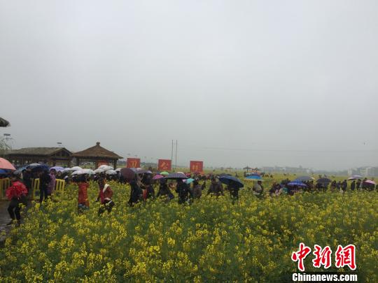 ���ʿh���﹫�@�Ͳ˻������οͽj(lu��)�[���^�������� �z