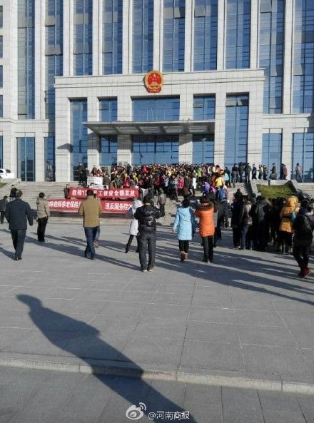 ���Ͻ�ǧ���̎������Tǰ�T��:���Yδ�q�����˿�