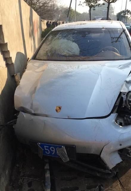 ��h���r��ײ��5�Ø���һ������ ˾�C�ɞ鸻����