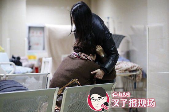 ����W(w��ng)�����҈�������➩��̤�¼��l(f��)���󣬲��ٮ��r�ڬF(xi��n)��������;W(w��ng)���ڂ��˵�΢����΢���ϻؑ����°l(f��)�r���@��һ�̡����Q��������y��B(t��i)���m(x��)10��犡�������˵����������ӡ���