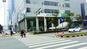 �������@���y�У����L��ȡ��r���r���