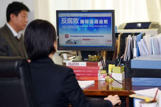 �����x:���M���������H׷��׷�E����(��)