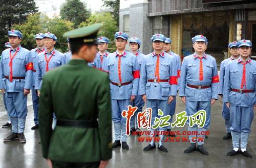 ���ܸ������y(t��ng)����