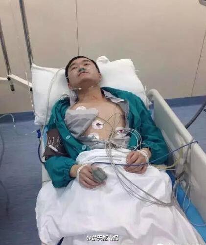 �����ӏ�(qi��ng)�нӲ����m(x��)������Ů������˵�Ǹ(�D)