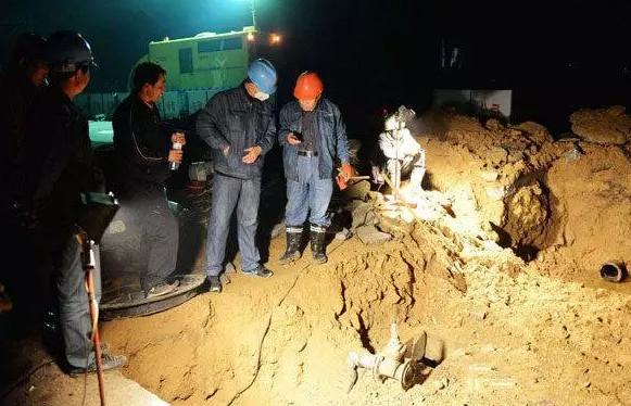 ����ƽ��������Ⱥ��������ȫ���w�����ŵ�һλ