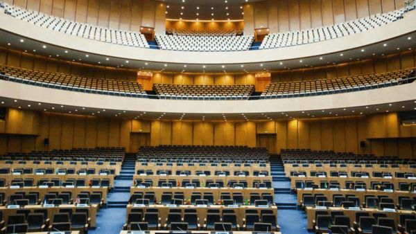 λ�ڰ������ȁ��׶��ķ���(li��n)�˿��������Ї��O(sh��)Ӌ(j��)��Ͷ�Y�޽� �DƬ����Quartz�W(w��ng)վ