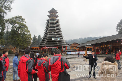 �D�齭�ڿh���h�L(zh��ng)�����ӛ��һ�н�B��r