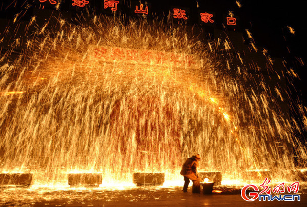 ���W(w��ng)�j(lu��)ý�w���D(zhu��n)�ġ��ڂ��y(t��ng)�Ļ��и��ܡ����ζ