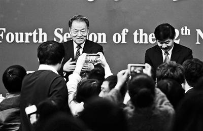 ����ã����ܶ����y����(hu��)��(ji��n)���Ƅ�(d��ng)����܇�ĸ�