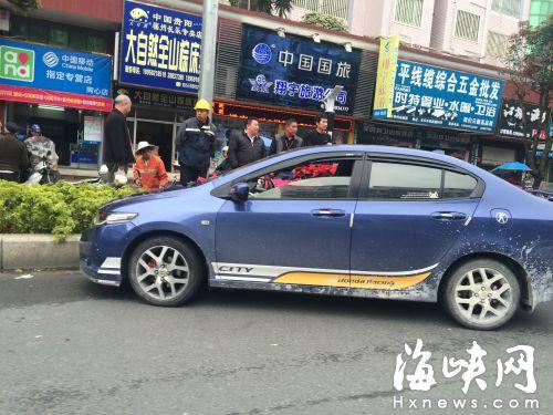 �����_С܇���Ů�ӽ��^���j1���� ײ���Ժ����x