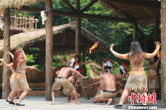 ǧ�A�Ŵ��¾��c(di��n)����ɳ�ز��䡱��ʽ�_�ţ��D��