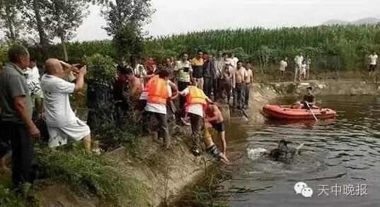 �v�R��ɺ�ͯ��ˮ���� �����ѳɺ��ӵ�һ����