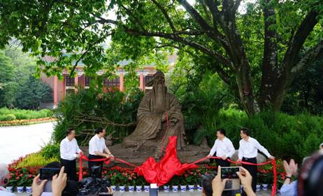 �۽����t(y��)�ƌW(xu��)��(chu��ng)�£����������t(y��)�ƌW(xu��)���(hu��)Փ���_��