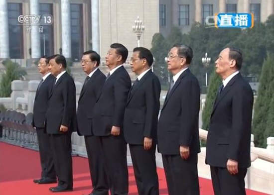 ���ꃺͯ�͸������Ҳ�����ߵ�����Ӣ�ۼo�ǰ���I�������r�����м�հ���o��������ǰ݅���D���^�������܂�������Ĝ�ɣ��׃��