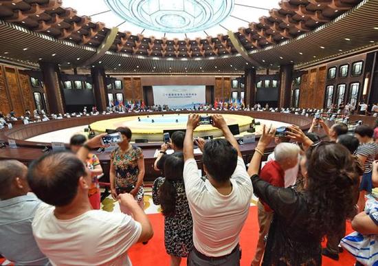 G20����(hu��)��(ch��ng)�_�ź�����:���ː����I(l��ng)��(d��o)�����^������