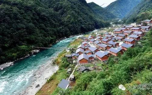 ��(d��)�����ϵĪ�(d��)�����¾���