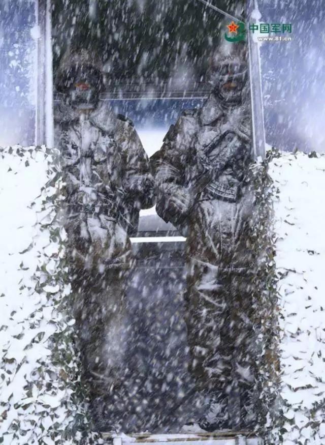 ��ů�����Ї�܊�˵Ęsҫ�r�̣�һ�����Y���_ǧ���f�Z