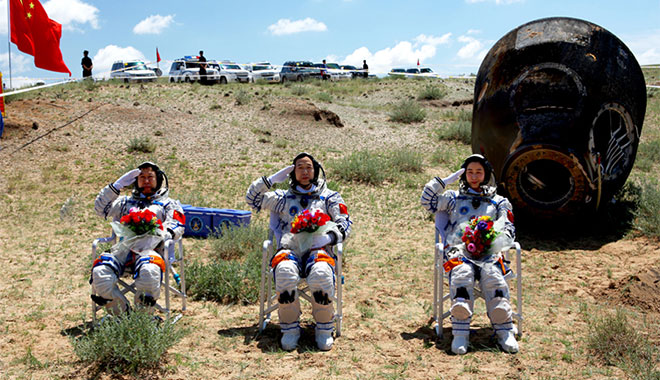 2012��06��29�� �����i ���� ���� ������������ꑈ����س�œ �zӰ����f