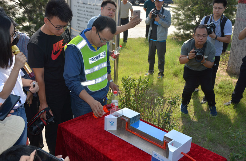 �����ˆT������ģ����ʾ�����������Ĺ���ԭ��������ý�wӛ�߂��ĘO���dȤ��������W(w��ng)ӛ�ߌO����z��