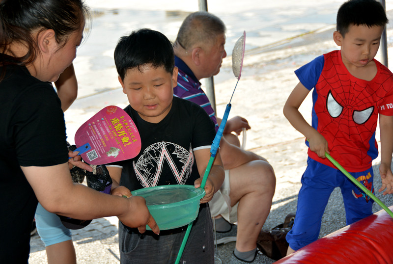 ���^(q��)���ú󣬳ɞ���߅Ⱥ���������e�ĺ�ȥ̎����ͯ��(ji��)�кܶ���L(zh��ng)�������Ӂ������棬�ھ��^(q��)�Θ��(xi��ng)Ŀ�ґ���������W(w��ng)ӛ�ߌO����z��