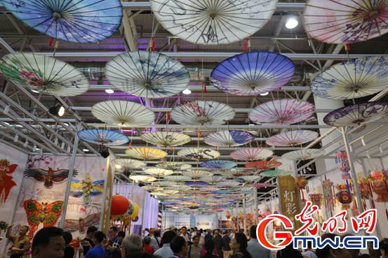 ����B(t��i)�����������٬F(xi��n)�� ���z���[���������ʽ���Ӱ��g��