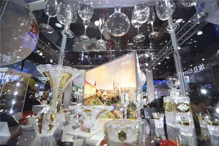 �ݿ��^�W�����Ĳ�ϣ�ׁ�ˮ�����M(j��n)����(hu��)���Ϻ������I(m��i)��