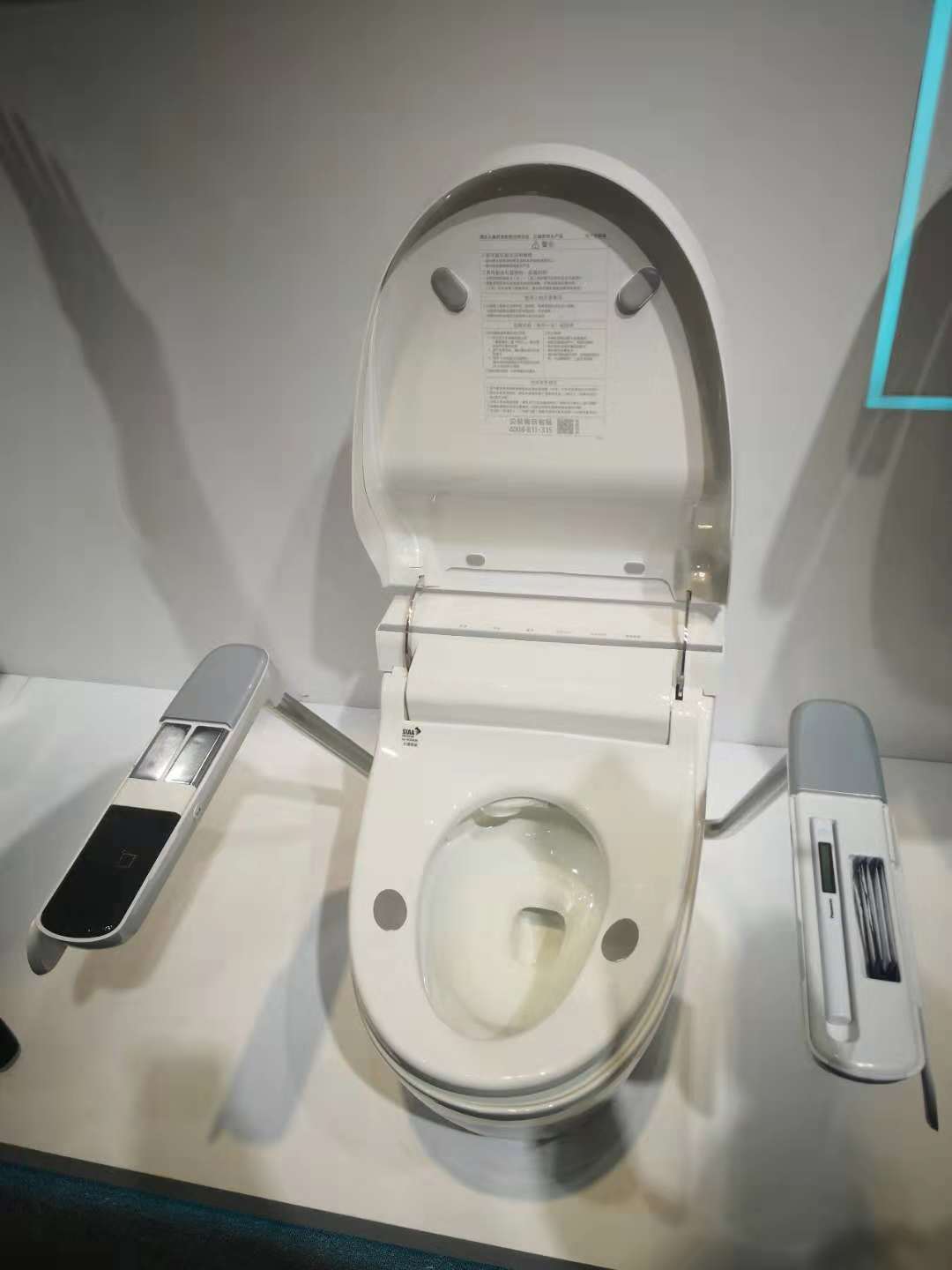 �Ǖr��չʾ�����ļ��g(sh��)�����M����չƷ������ڶ���������