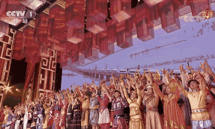 ���Һ���ϱ�D��ʣһ����ˡ������괺������ע�⵽�@��(du��)�F·���ކ���