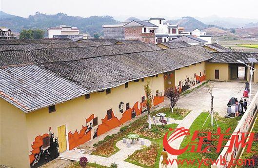 ���´��߻��ӡ������l(xi��ng)�宋�����@��չ�_�����(w��)�����@Ƭ���������¸�·