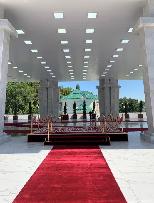 �r(sh��)������ح��(x��)��ƽ�������нz���ԝM(m��n)�������Пo(w��)������