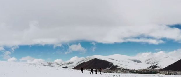 ���������ļ�Ӱ������(l��i)һ��(ch��ng)��Iӯ���ĸЄ�(d��ng)