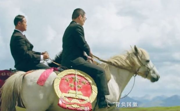 ���������ļ�Ӱ������(l��i)һ��(ch��ng)��Iӯ���ĸЄ�(d��ng)