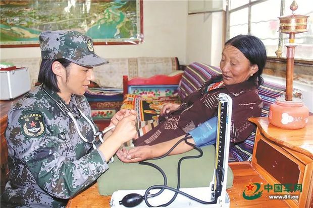 �@�β���30���ҕ�l��׌܊�˸е�ů�ģ�