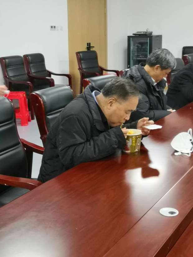 ӛ����ӛ��Ӣ�۵���h�������Ӣ�۵���