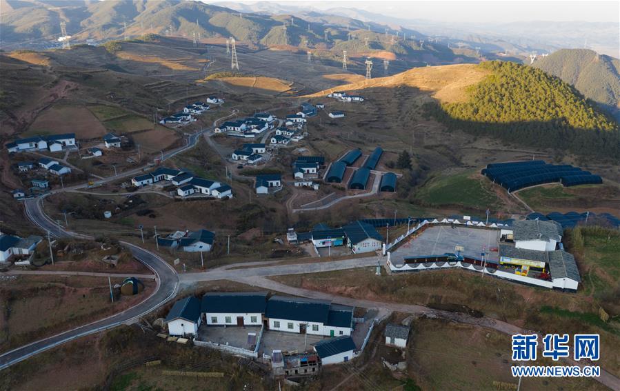 ����(x��)��ƽ��С�����¡����A�W(w��ng)���D�Ļ��ӣ���2�� ��׌ȫ�w����ס�����ӡ�������(x��)��ƽ�Ͱ��հ��ӵĹ���