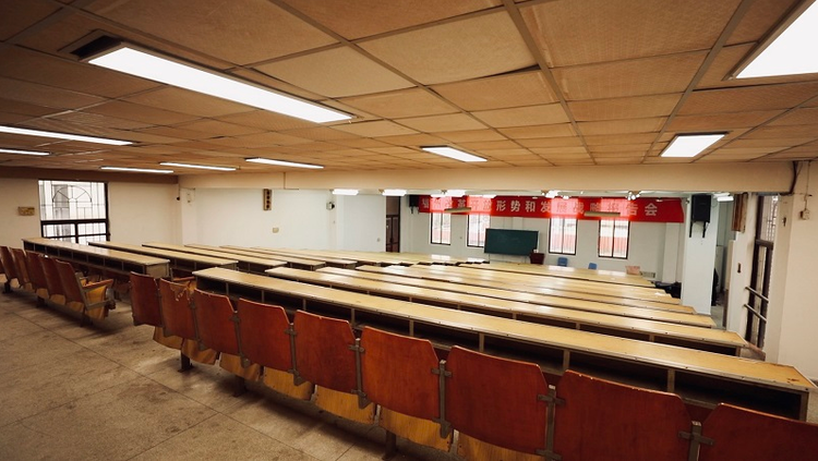 �r(sh��)���ظ�ح��������(x��)��ƽʼ�K����ĵط�