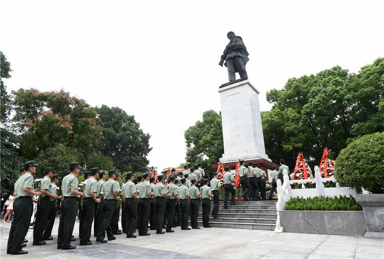 �����L(zh��ng)������g�����I(xi��n)�o�������I(xi��n)�������Ї�(gu��)���a(ch��n)�h��