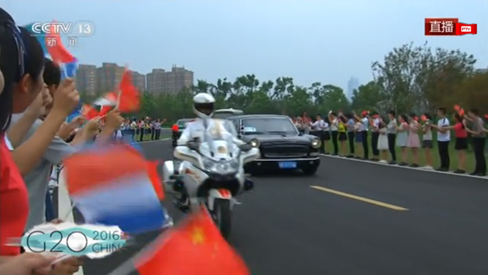 �DƬĬ�J(r��n)��(bi��o)�}