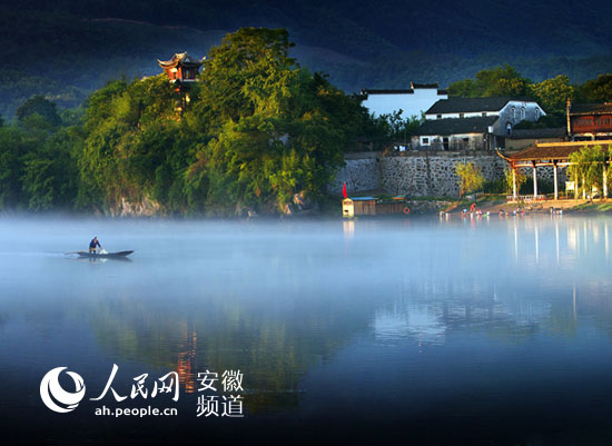 ���·�������(sh��)�`������ƪ�����ǣ����Gɫ���桱����l(f��)չ��(d��ng)��