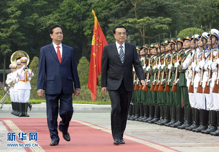 ���r������ˏ��cԽ�Ͽ�����x���e�Е�Մ