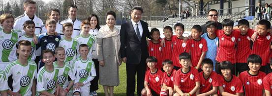 ��(x��)��ƽ�����ڵ�Ӗ(x��n)�����Ї����������\(y��n)��(d��ng)�T