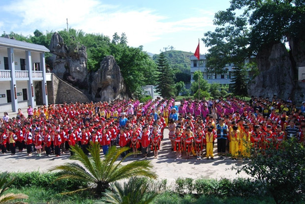 �Ĵ��d�ģ��ԡ�ʯ�����˵ĸ���С�W(xu��)