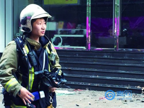 �����!���u�����T�Ȼ���� ����ĬĬ���ڻ���(ch��ng)��