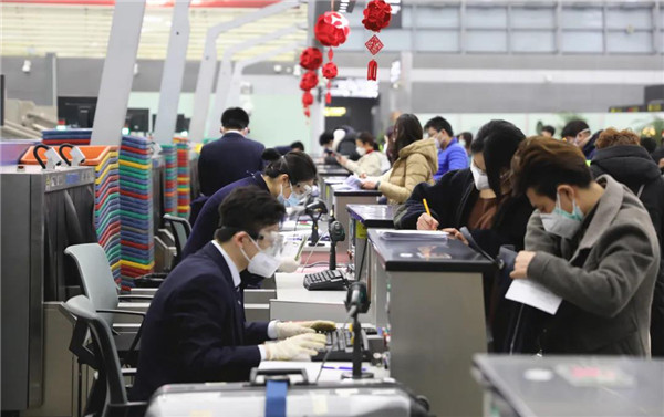 �����޸ģ���A  �Ӽ�����ߘs�u(y��)��������ꖇ��H�C(j��)���¹ڷ�������(li��n)�Ϸ���ָ�]���@���ұ���